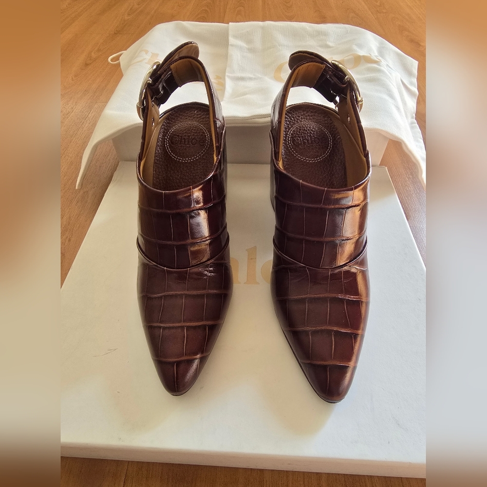 Chloé Croc-Embossed Leather Slingback Block Heels